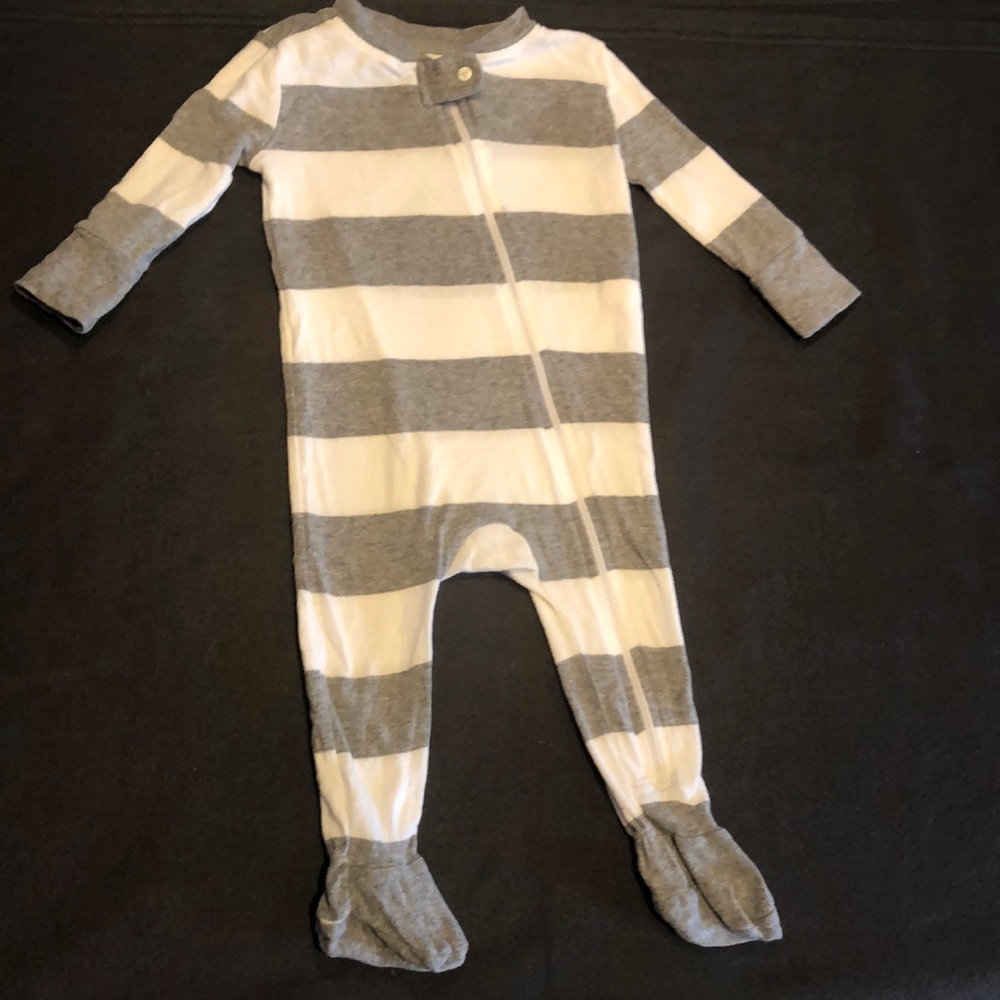 Burt’s Bees 3-6 month pajamas